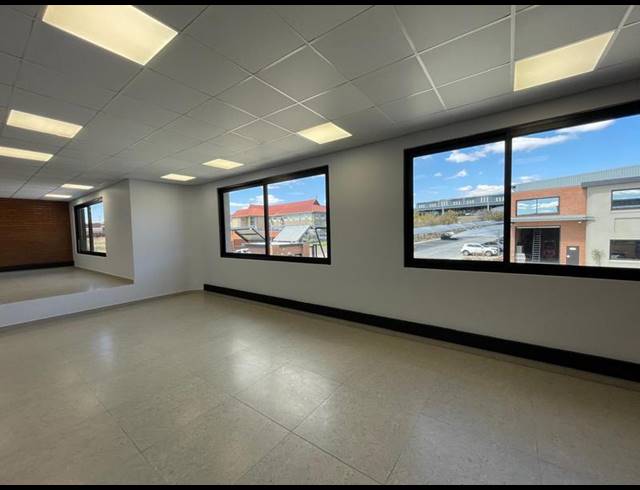INDUSTRIAL PROPERTY TO RENT IN SAMRAND BUSINESS PARK